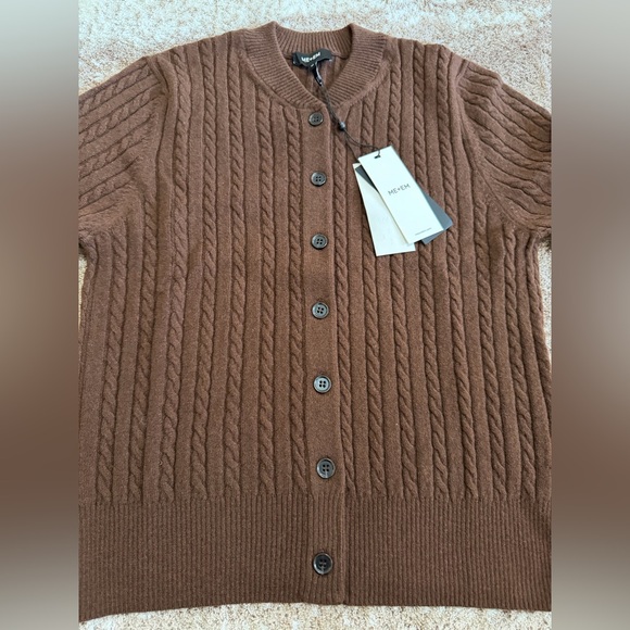 Me + Em Micro Cable Cardigan
Merino + Cashmere - Picture 3 of 6